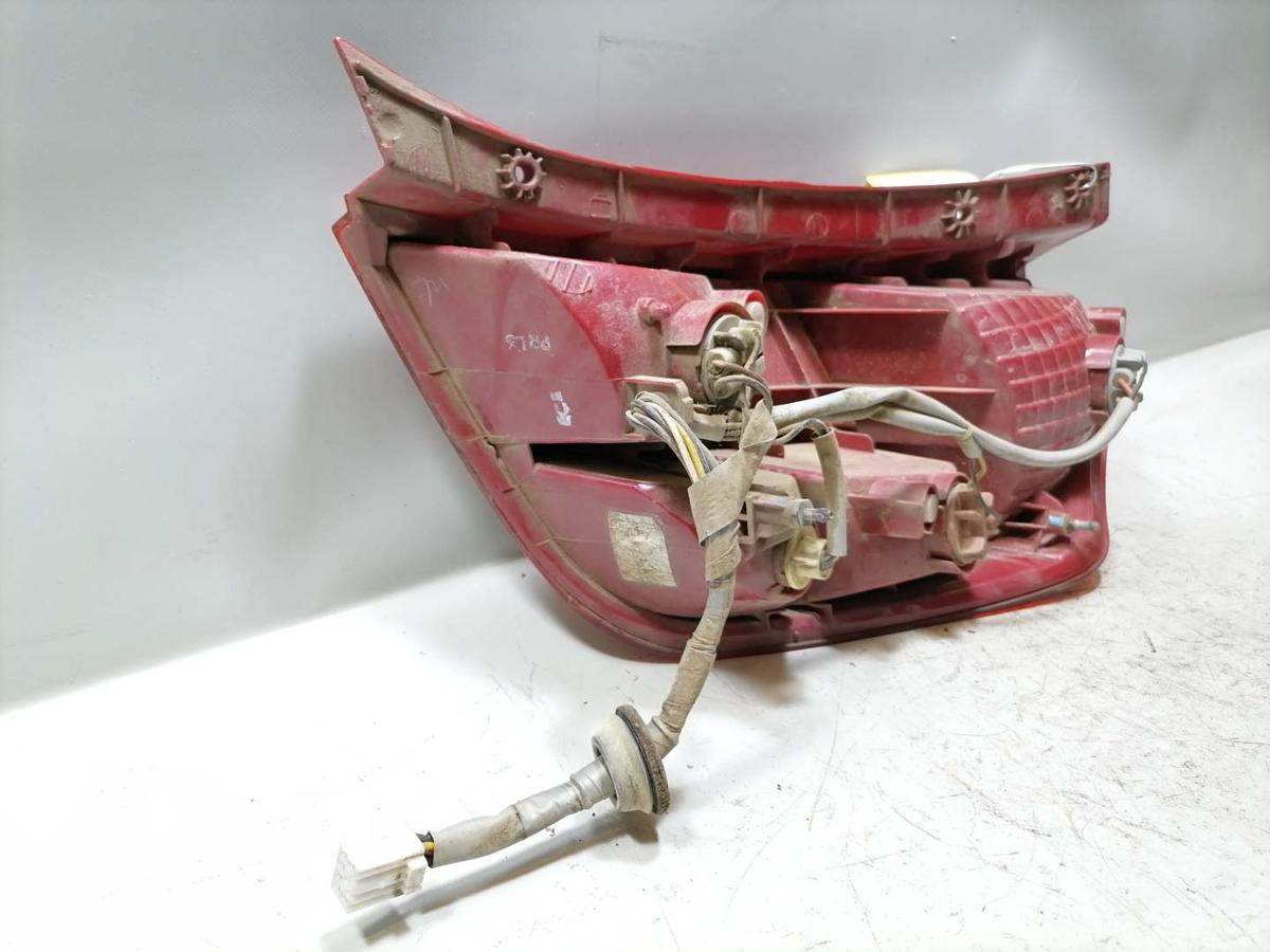 Hyundai I10 PA original R&uuml;cklicht R&uuml;ckleuchte Schlussleuchte links Bj.2009